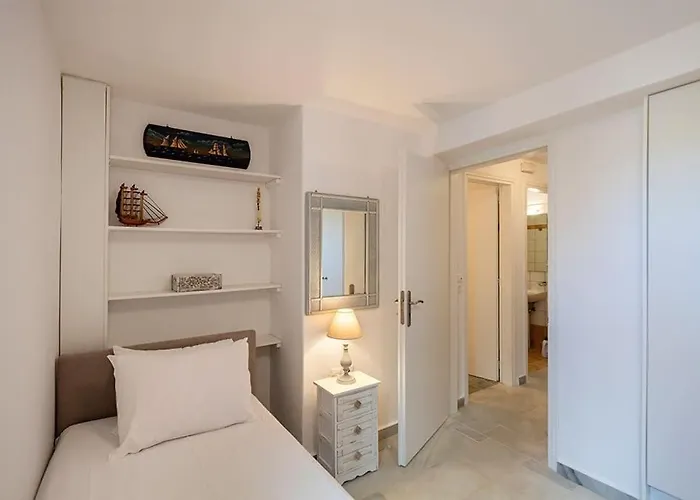 Beachside House In בית נופש *