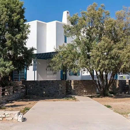 Beachside House In בית נופש